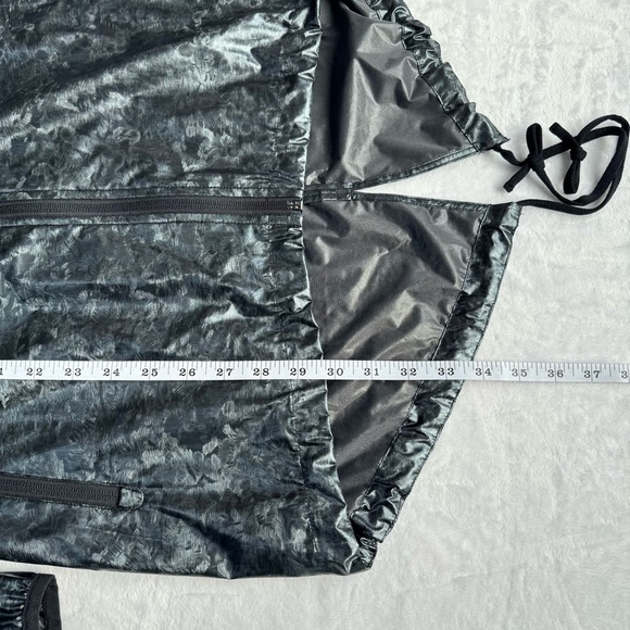 COLUMBIA Omni Wind Hooded Jacket S Metallic Gray Technical Windbreaker‎ Active - Picture 13 of 16